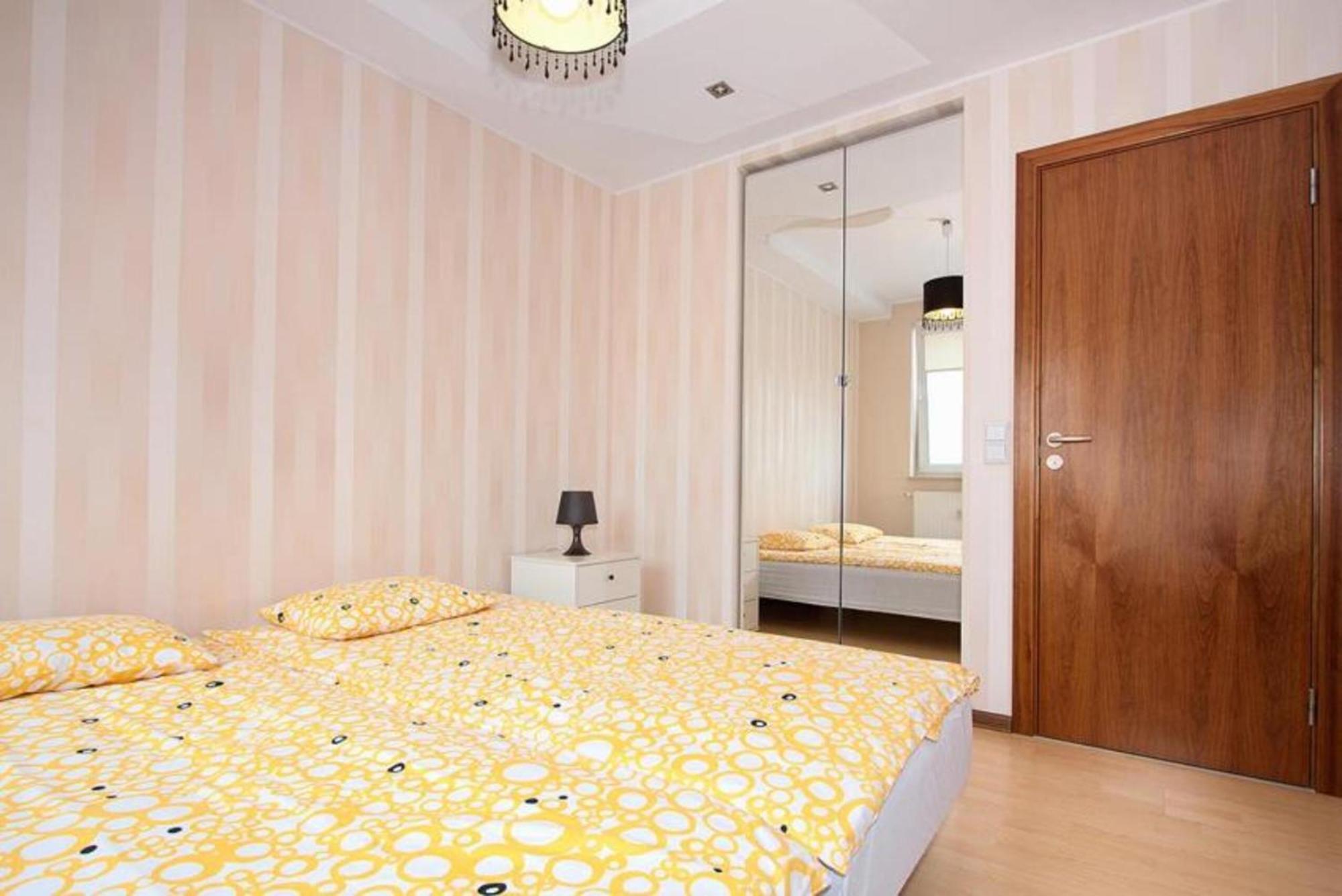 Apartamenty Przymorze Danzica Esterno foto